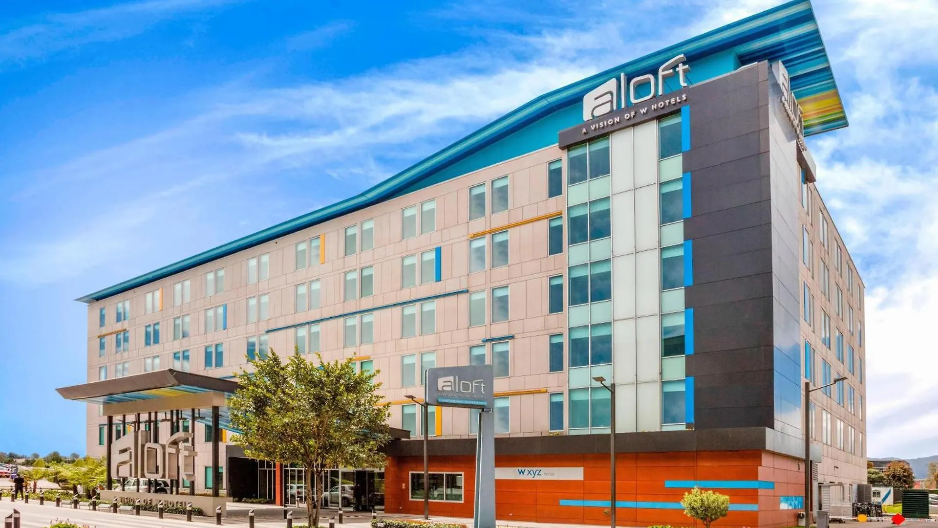Aloft Bogota Airport Hotel 4*,  Colombia
